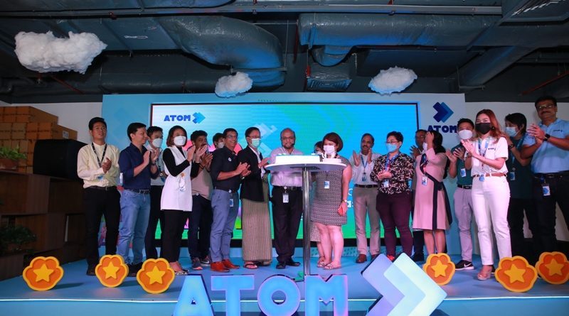 Atom celebrates its 100th day, and launches newest and biggest 3D game, Toh Toh sidecar